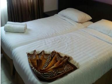 Puteri Beach Resort Петалинг Джая Екстериор снимка